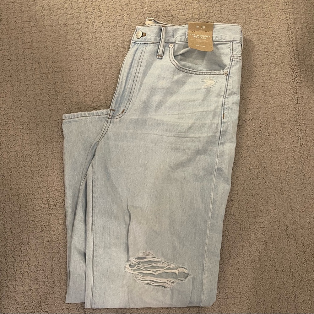 Madewell The Sloucy Boyjean Distressed Women’s Jeans